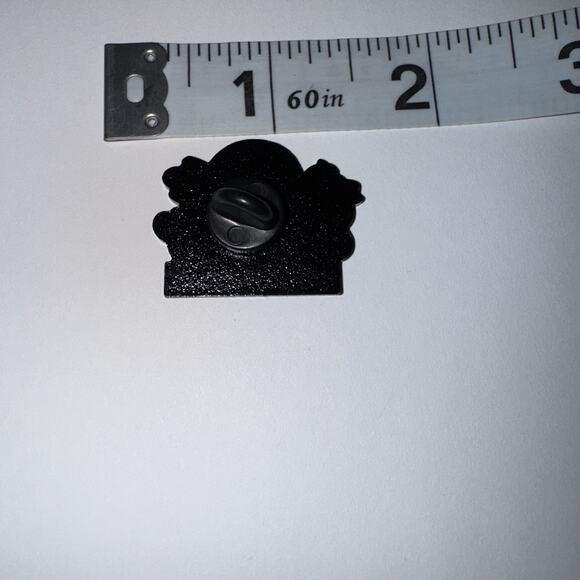 Need More Coffee Octopus Pin Brooch - Picture 2 of 2